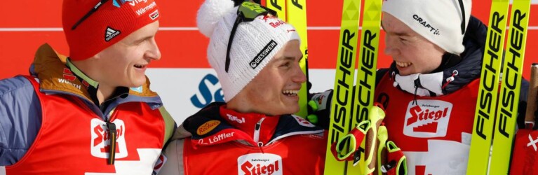 Strahlende Gesichter auf dem Podium: Julian Schmid (GER), Johannes Lamparter (AUT), Jens Luraas Oftebro (NOR), (l-r)