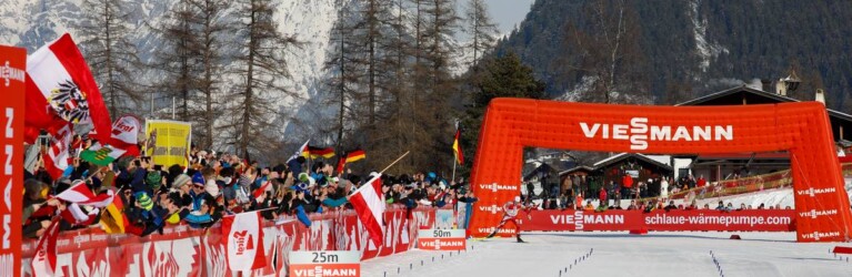 Johannes Lamparter (AUT) hat genug Zeit, sich eine Flagge mitzunehmen.
