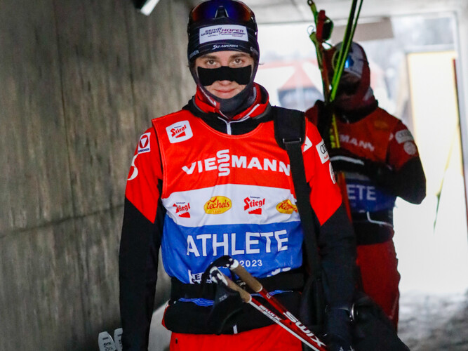 Florian Kolb (AUT) ist gewappnet gegen die Kälte.