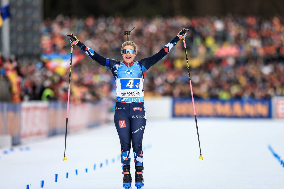 Ingrid Landmark Tandrevold (NOR) Bildergalerie Biathlon IBU Weltcup