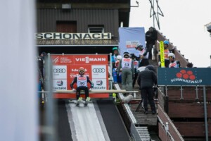 Terence Weber (GER) muss sich strecken, wenn er noch ins WM-Team springen will.