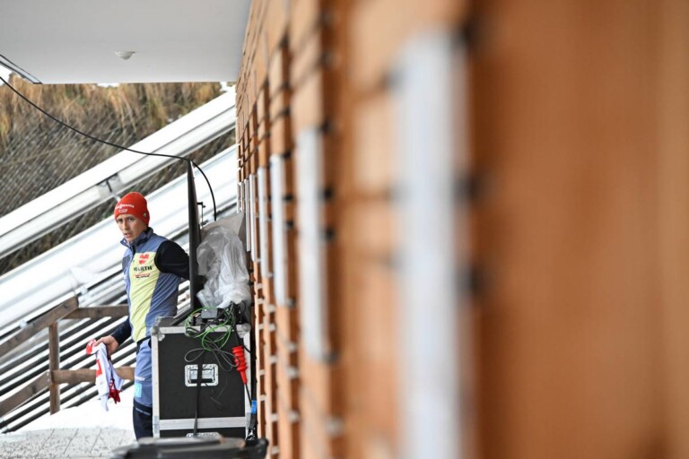 Eric Frenzel (GER) bei den Vorbereitungen zum Springen.