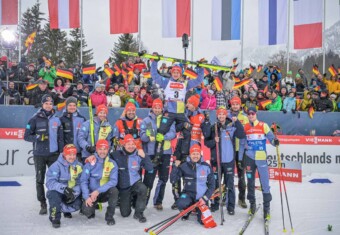 Siegerteam: Julian Schmid (GER) mit dem deutschen Team