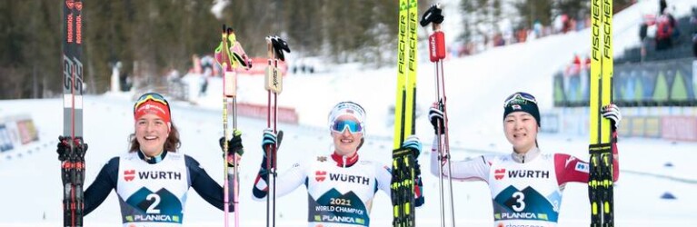 Nathalie Armbruster (GER), Gyda Westvold Hansen (NOR), Haruka Kasai (JPN), (l-r)