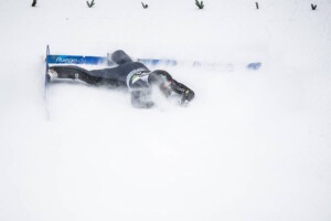 Alessandro Pittin (ITA) stürzte in Probe und Wettkampf.