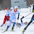 Die Kurve vor dem Ziel hatte es in sich: Einar Luraas Oftebro (NOR), David Mach (GER), Emil Ottesen (NOR), (l-r)