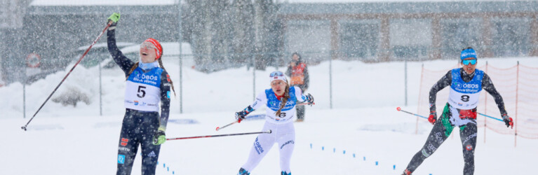 Trine Goepfert (GER) siegt im Schneegestöber vor Hanna Midtsundstad (NOR) und Veronica Gianmoena (ITA), Daniela Dejori (ITA), (l-r)