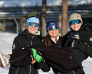 Die US-amerikanischen Kombiniererinnen: Tess Arnone (USA), Annika Malacinski (USA), Alexa Brabec (USA), (l-r)
