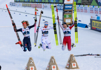 Die Top 3: Nathalie Armbruster (GER), Gyda Westvold Hansen (NOR), Haruka Kasai (JPN), (l-r)