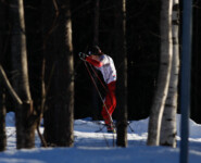 Thomas Rettenegger (AUT) bestreitet das Rennen allein an der Spitze.