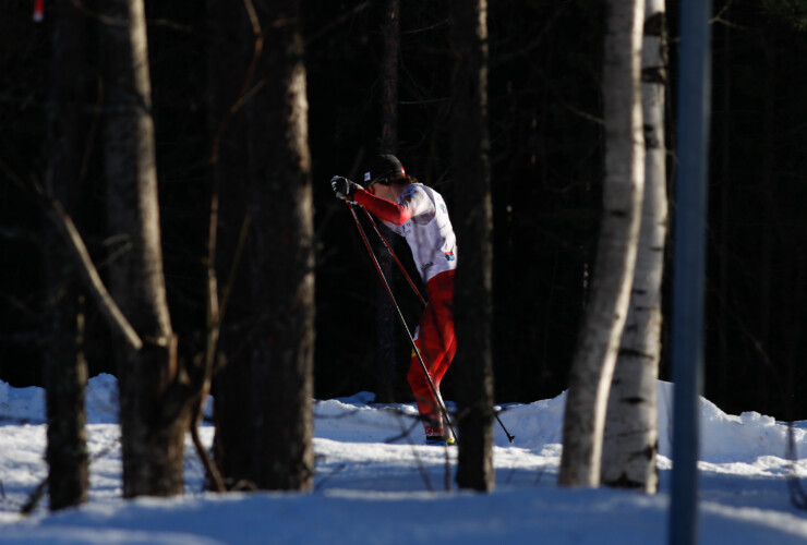 Thomas Rettenegger (AUT) bestreitet das Rennen allein an der Spitze.