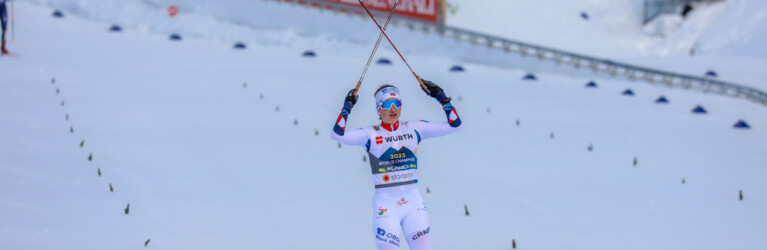 Gyda Westvold Hansen (NOR) feiert ihren zweiten WM-Titel.