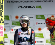 Svenja Wuerth (GER) lag nach ihrem Sprung zwischenzeitlich in Führung.