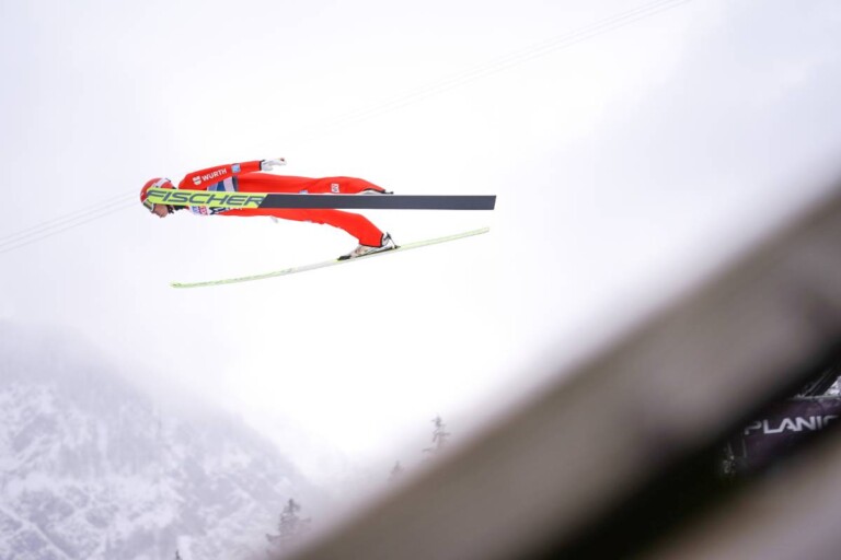 Eric Frenzel (GER) bei seinem Flug zur Rekordmedaille