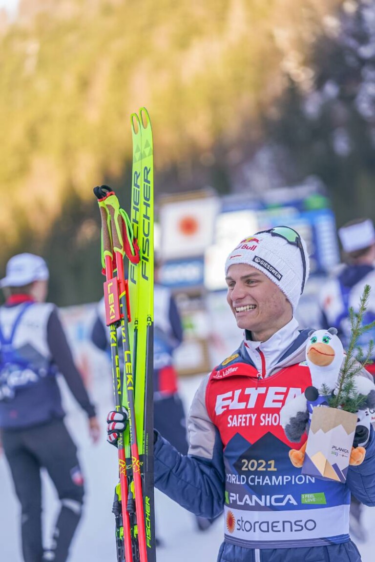 Johannes Lamparter (AUT) freut sich über den dritten Platz.