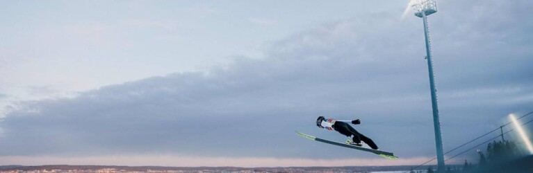 Gyda Westvold Hansen (NOR) springt am Midtstubakken in Oslo (NOR).