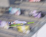 Johannes Lamparter (AUT) bei seinem Sprung am Holmenkollen.