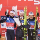 1Die Tagessiegerinnen: Ida Marie Hagen (NOR), Gyda Westvold Hansen (NOR), Anju Nakamura (JPN), (l-r)