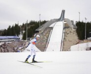 Jarl Magnus Riiber (NOR) allein am Holmenkollen unterwegs.