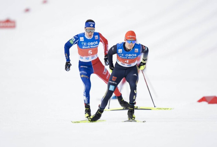 Julian Schmid (GER) läuft vor Laurent Mühlethaler.