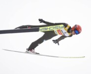 Julian Schmid (GER) springt beim Team Sprint in Lahti.