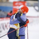 Vinzenz Geiger (GER) und Julian Schmid (GER) (l-r) feiern ihren Sieg.