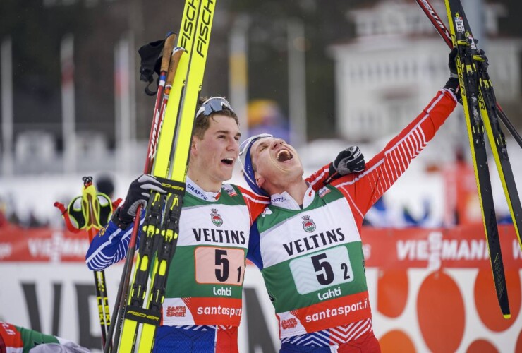 Freude über Platz drei bei Matteo Baud (FRA) und Laurent Muhlethaler (FRA) (l-r)