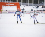 Eero Hirvonen (FIN) unterliegt Andreas Skoglund (NOR) (l-r) nur knapp.