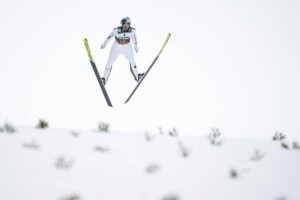 Kristjan Ilves (EST) gewann das Springen in Lahti.