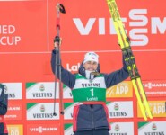 Jarl Magnus Riiber (NOR) gewinnt das Finale in Lahti.