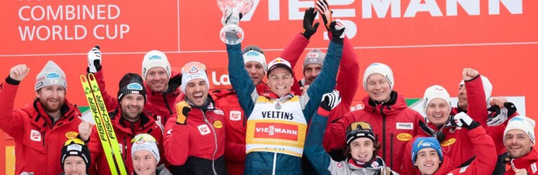Johannes Lamparter (AUT) feiert mit dem österreichischen Team den Gewinn des Gesamtweltcups.