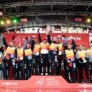 Das deutsche Team gewinnt den Nationencup und verabschiedet Hermann Weinbuch und Eric Frenzel. Johannes Rydzek (GER), Jakob Lange (GER), Julian Schmid (GER), Manuel Faisst (GER), Vinzenz Geiger (GER), Terence Weber (GER), Eric Frenzel (GER), (l-r)