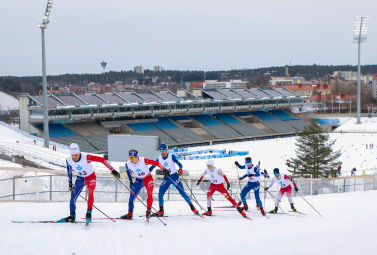 Tom Michaud (FRA), Gael Blondeau (FRA), Grant Andrews (USA), Jonas Fischbacher (AUT), Carter Brubaker (USA), Kyotaro Yamazaki (JPN), (l-r) beim COC in Lahti (FIN)