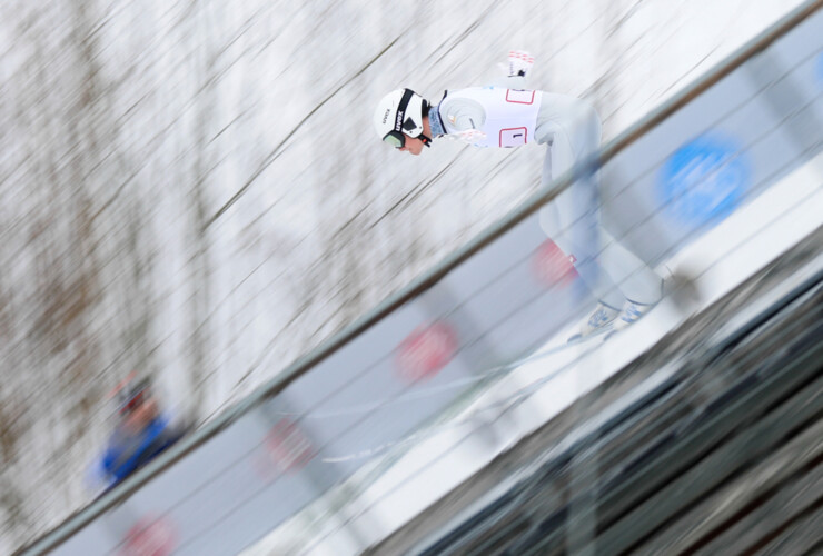 Kilian Guetl (AUT) bei der Landung