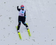 David Mach (GER) feiert seinen gelungenen Sprung.