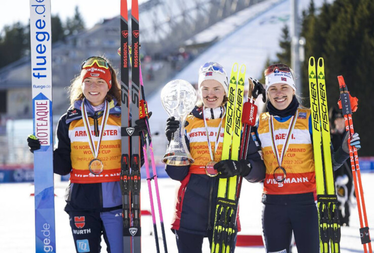 Die Top drei der Damen: Nathalie Armbruster (GER), Gyda Westvold Hansen (NOR), Ida Marie Hagen (NOR), (l-r)