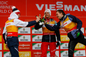 Drei Youngster liegen in der Gesamtwertung vorn: Jens Luraas Oftebro (NOR), Johannes Lamparter (AUT), Julian Schmid (GER), (l-r)