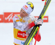 Am Ziel seiner Träume: Johannes Lamparter (AUT) mit der großen Kristallkugel.
