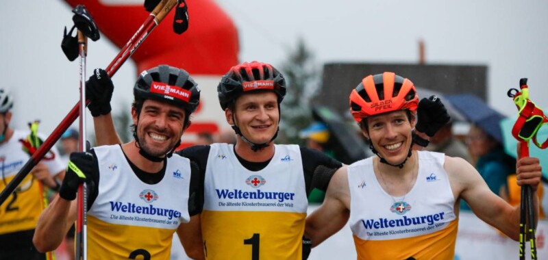 Die Gewinner bei den Herren: Johannes Rydzek (GER), Julian Schmid (GER), Franz-Josef Rehrl (AUT), (l-r).