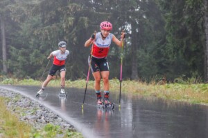 Nathalie Armbruster (GER) übernahm zwischenzeitlich die Führung vor Gyda Westvold Hansen (NOR).