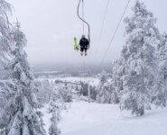 Matteo Baud (FRA) auf dem Weg auf die Schanze