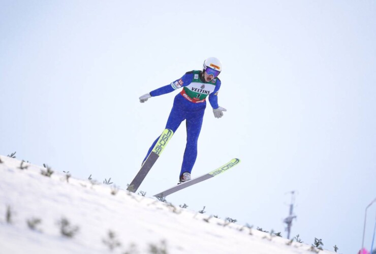 Für manche, wie hier Herman Happonen (FIN), geriet das Springen eher zum Abfahrtslauf.