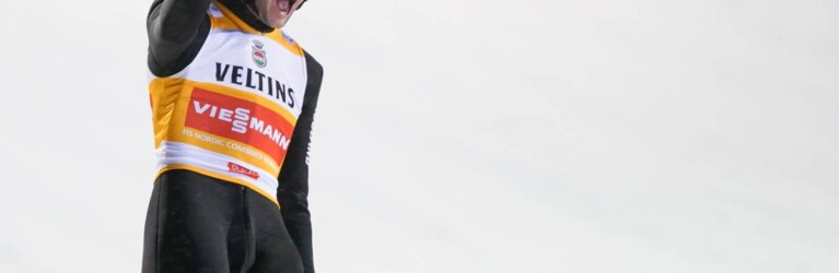 Jarl Magnus Riiber (NOR) jubelt über seinen Schanzenrekord von 153,5 Metern.