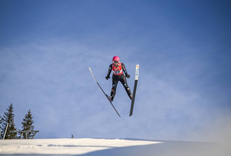 Nathalie Armbruster (GER) sprang nicht ganz so weit nach vorn wie gewohnt.