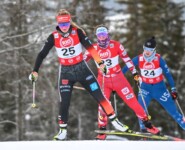 Magdalena Burger (GER), Claudia Purker (AUT), Alexa Brabec (USA), (l-r) beim Weltcupauftakt in Lillehammer (NOR)