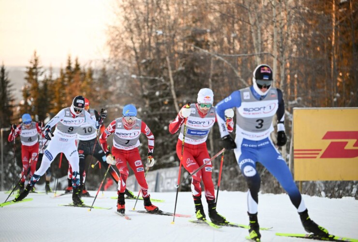 Die Verfolgergruppe: Joergen Graabak (NOR), Stefan Rettenegger (AUT), Johannes Lamparter (AUT), (l-r)