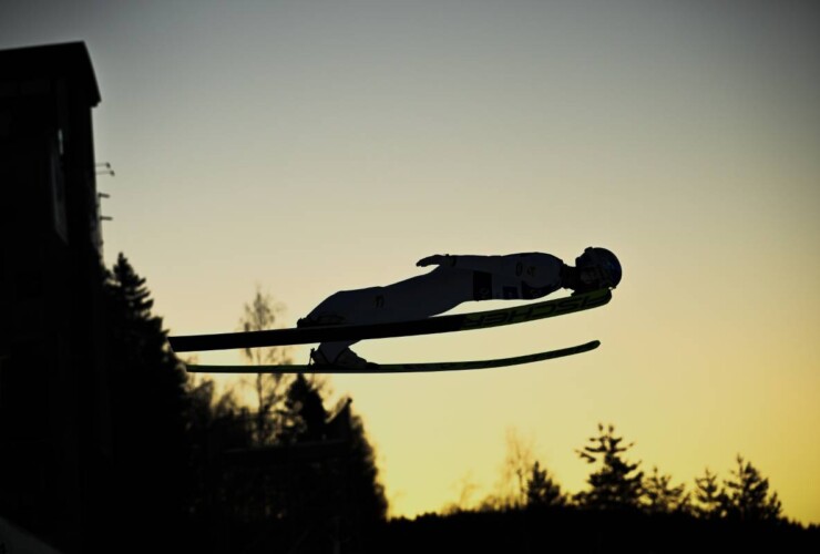 Johannes Lamparter (AUT) fliegt auf Platz zwei.