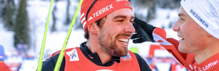 Johannes Rydzek (GER) gratuliert Johannes Lamparter (AUT) (l-r).