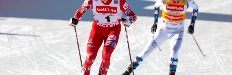 Thomas Rettenegger (AUT) vor Jarl Magnus Riiber (NOR)