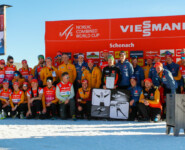 Auch das deutsche Team verabschiedet Fabian Riessle (GER).